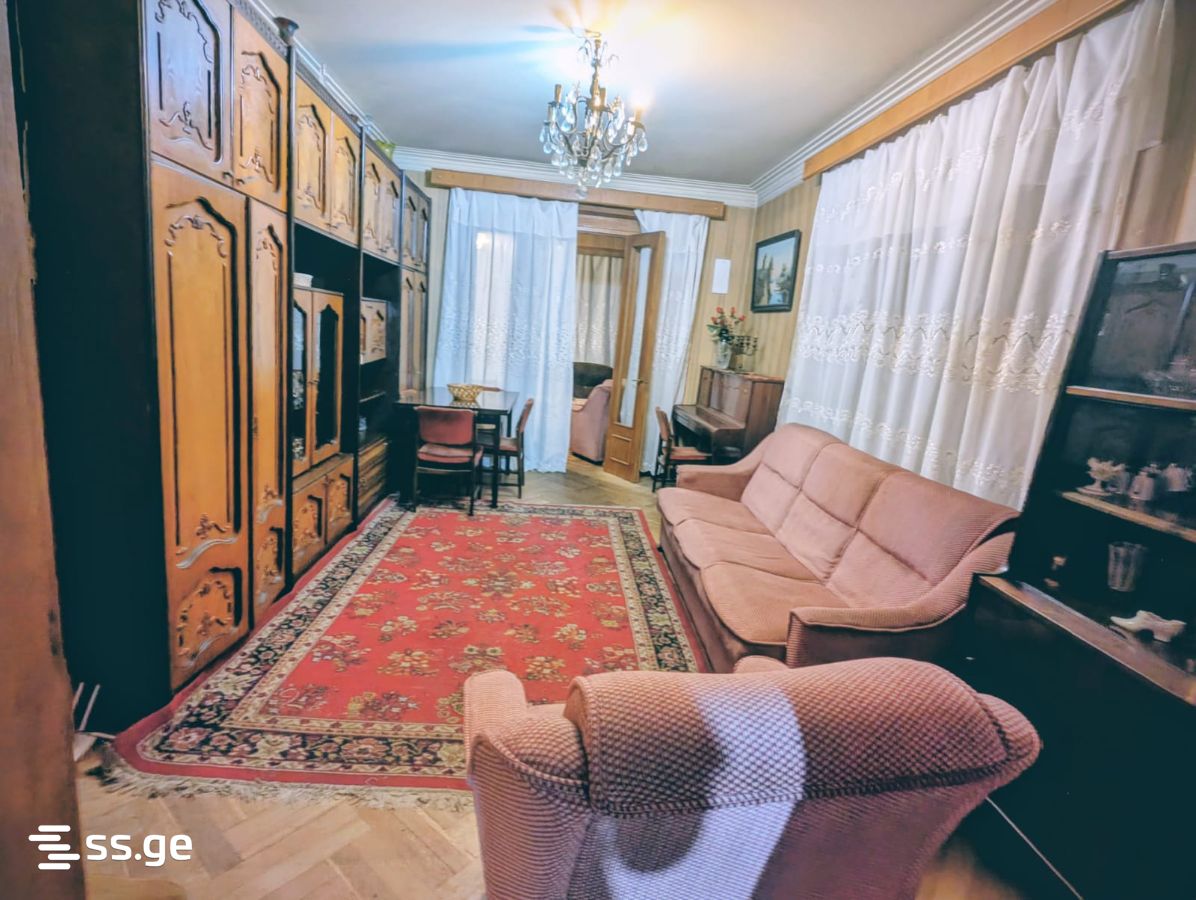 a.wereTlis avenue - 3 rooms