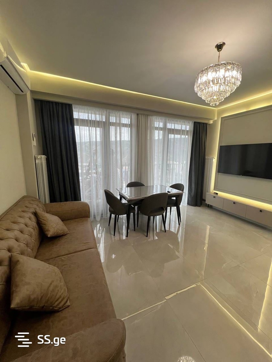 navtlugi st. 10 - 3 rooms