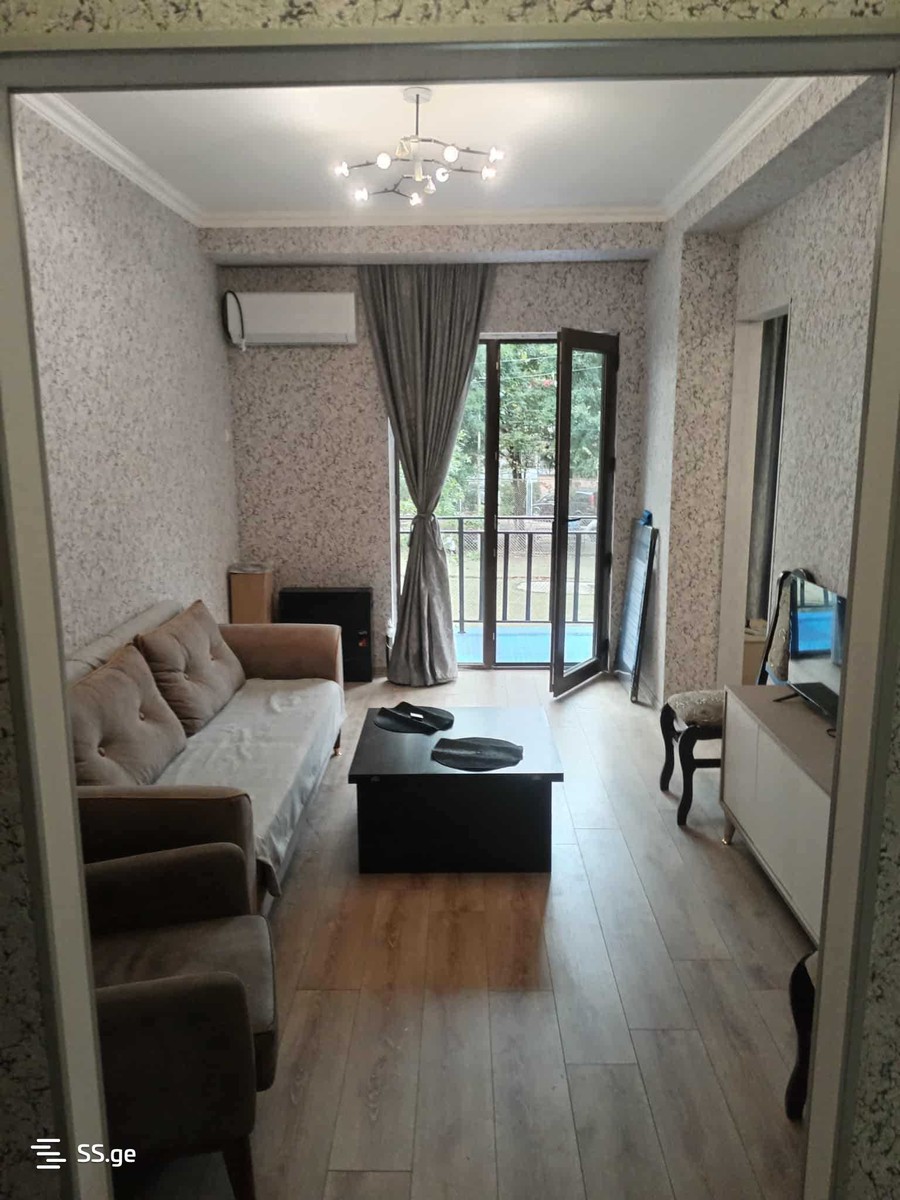 12 - 1 rooms