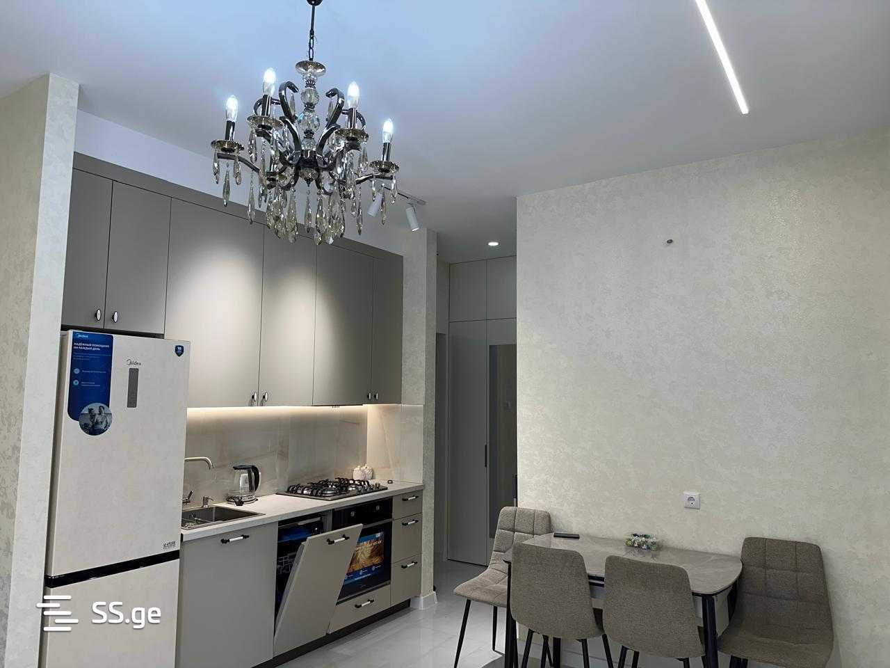 mirckhulava st. 9 - 3 rooms