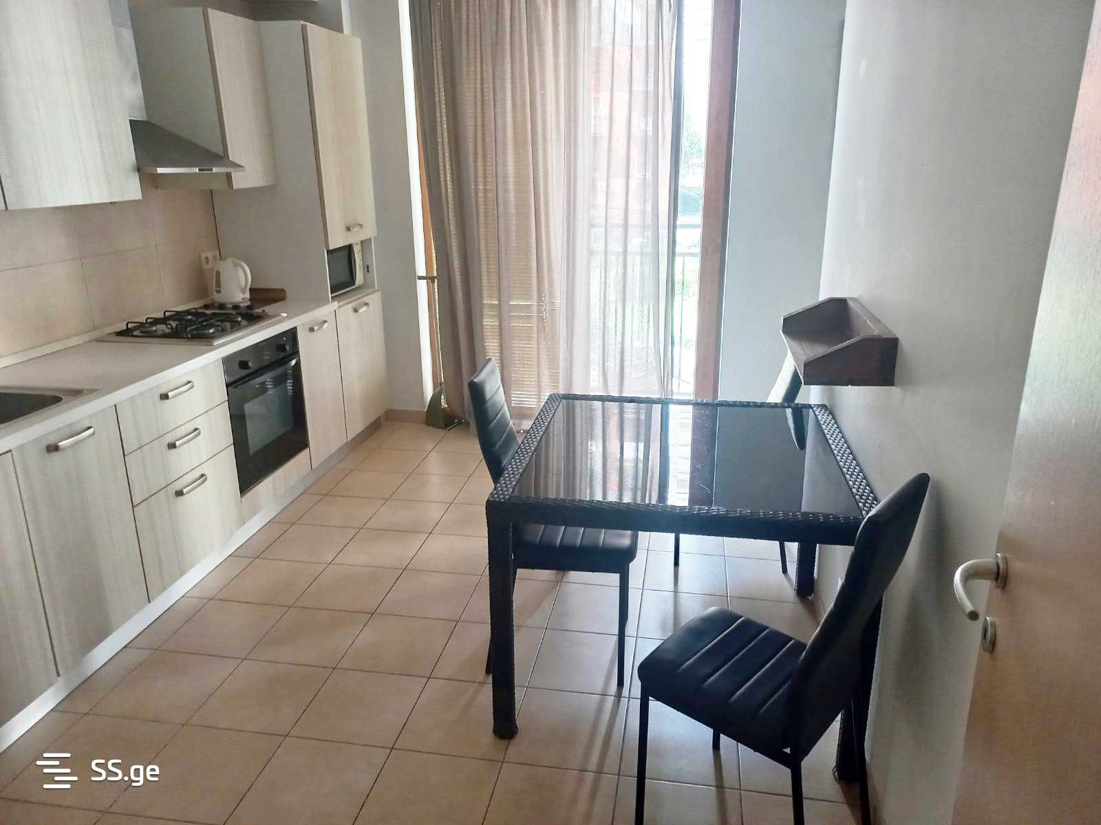 Kartozia st. 8 - 3 rooms