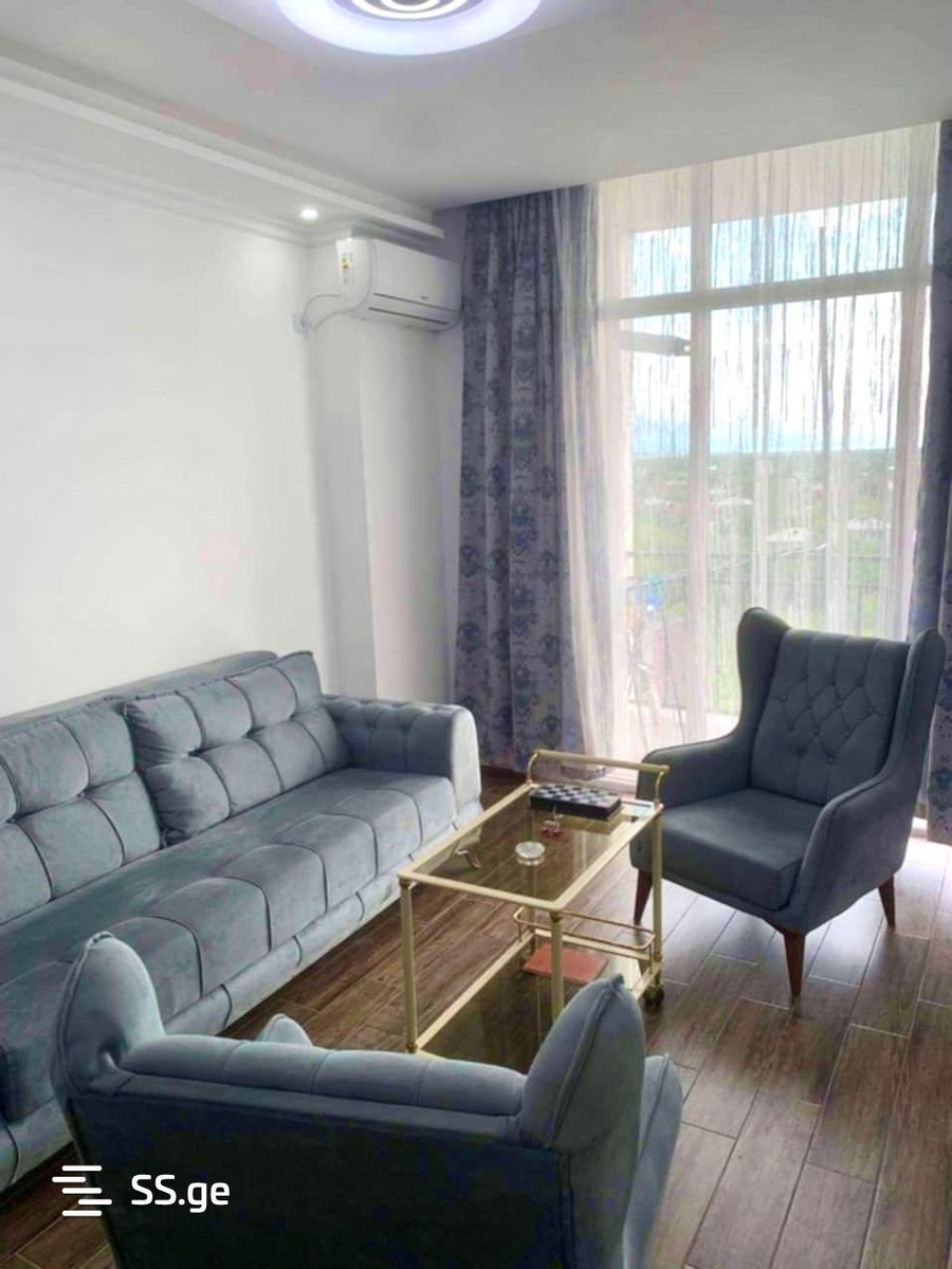 R. Nizharadze st. 10 - 2 rooms
