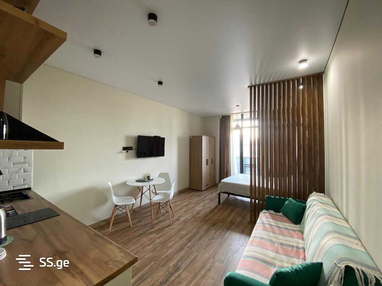 131 - 1 rooms