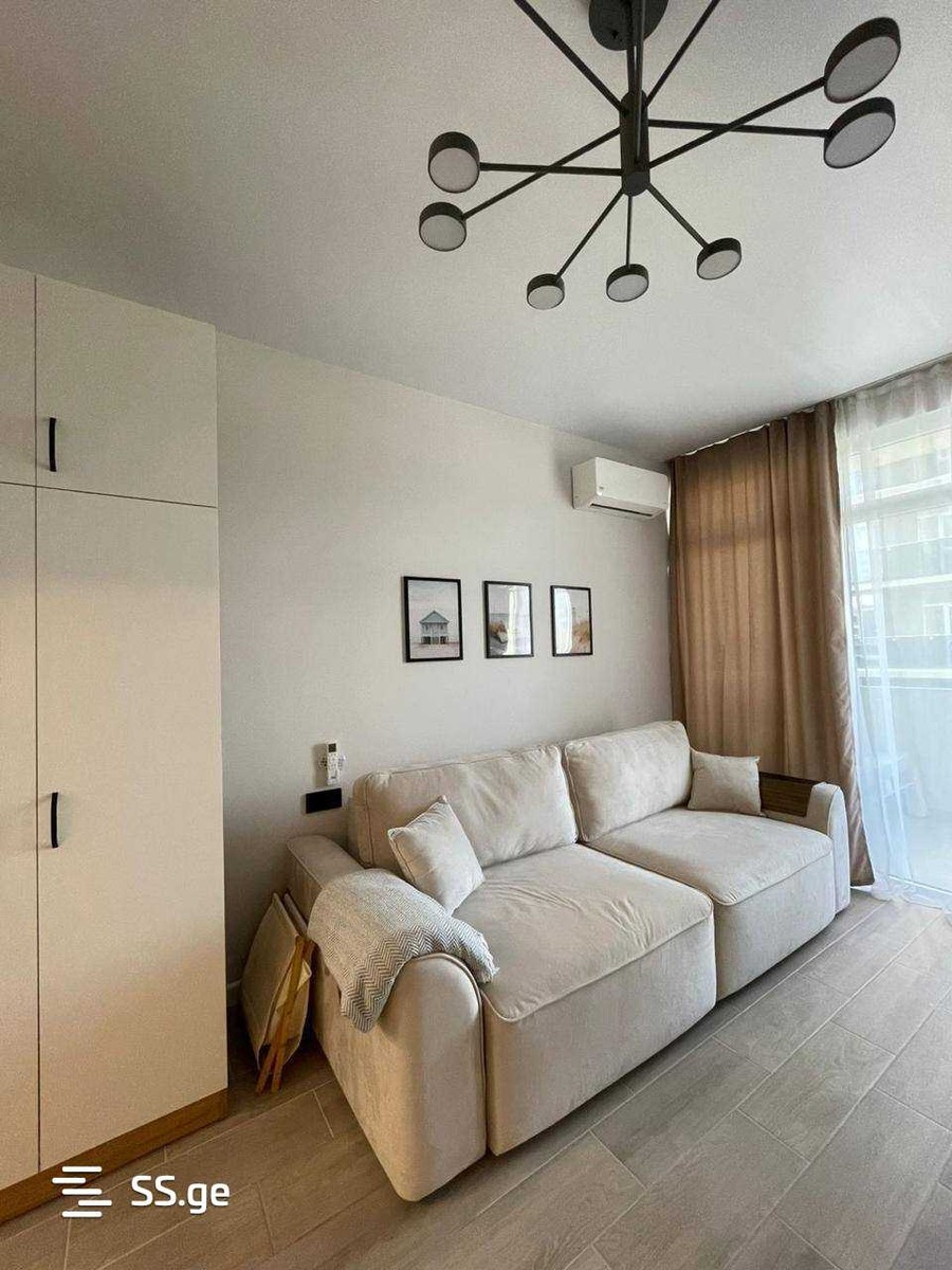 R. Nizharadze st. 9 - 1 rooms