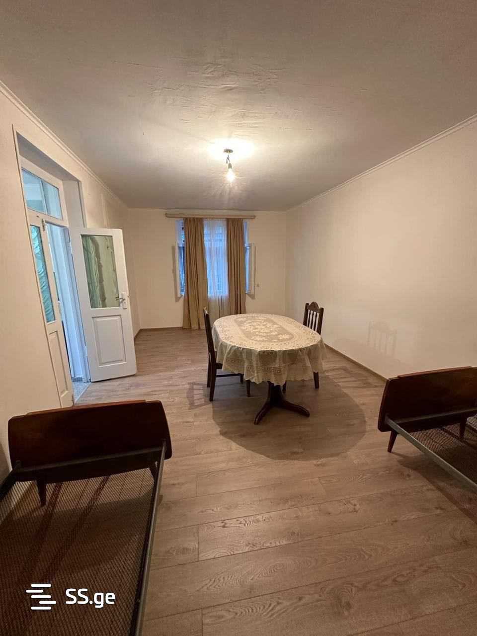 Квартира shiraqi st. 32-34