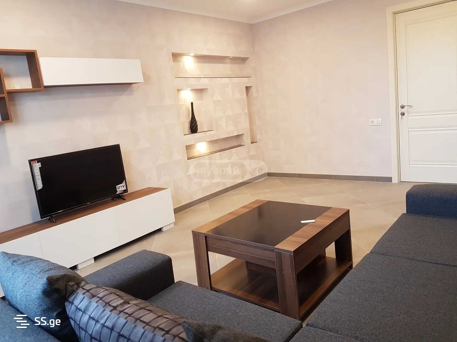 vaja-pshavela avenue - 3 rooms