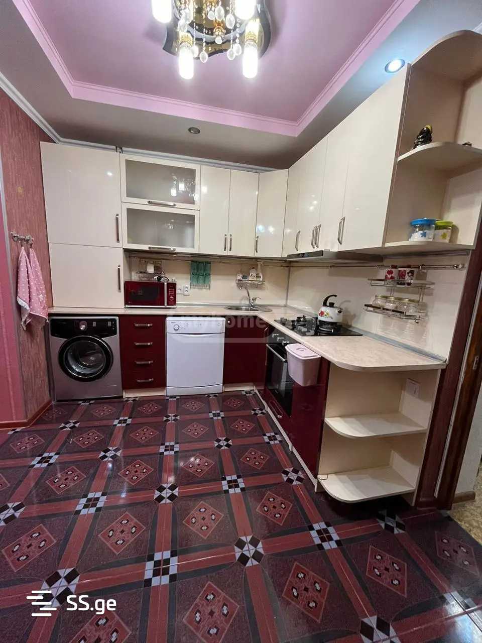 Квартира Teophane Davitaia st. 10