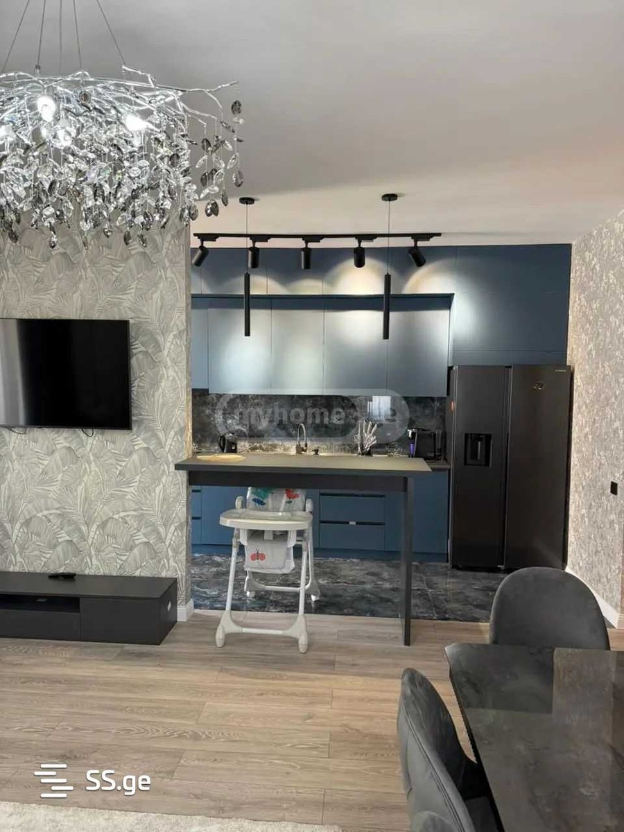Bob walsh st. - 4 rooms