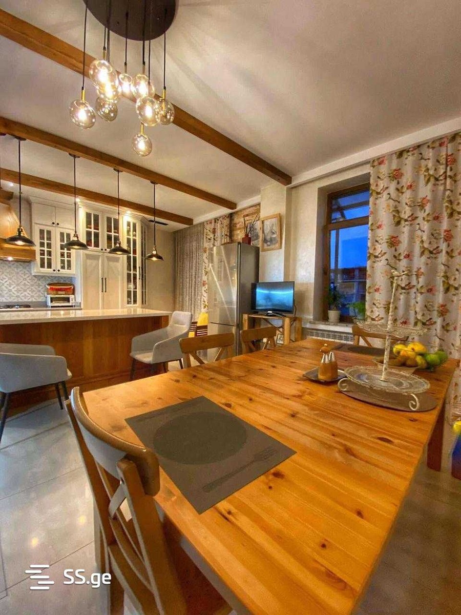 Tavdadebuli st. 20 - 4 rooms