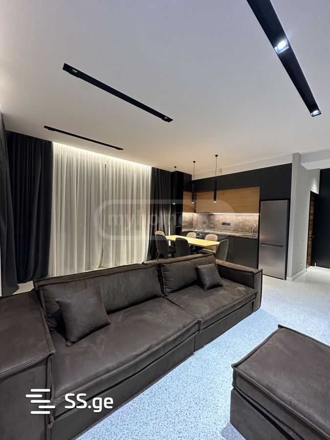 universiteti st. 24 - 2 rooms
