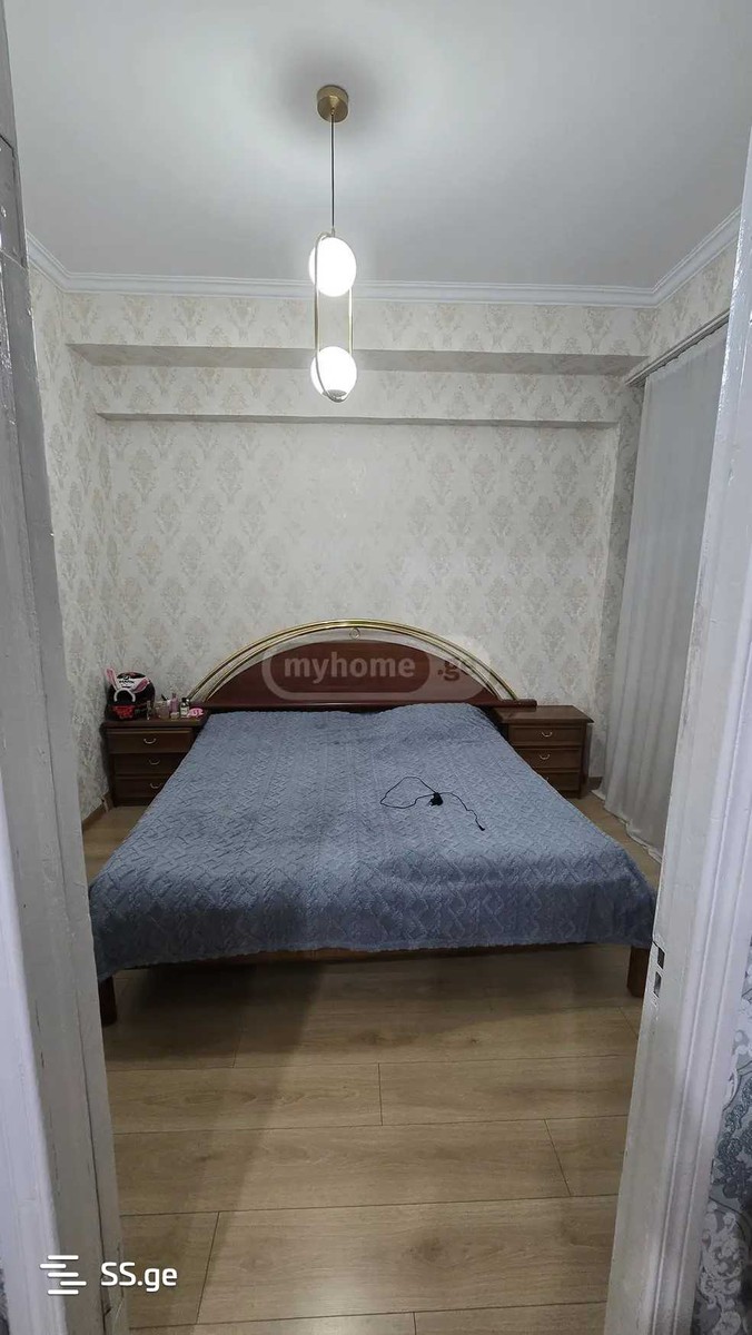 universiteti st. - 3 rooms