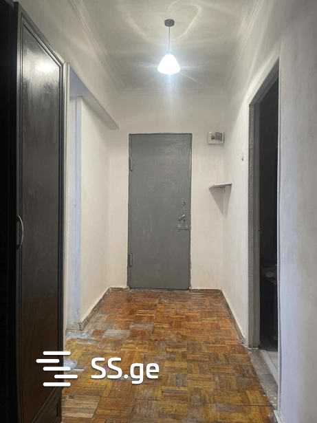 zestaponi st. - 3 rooms