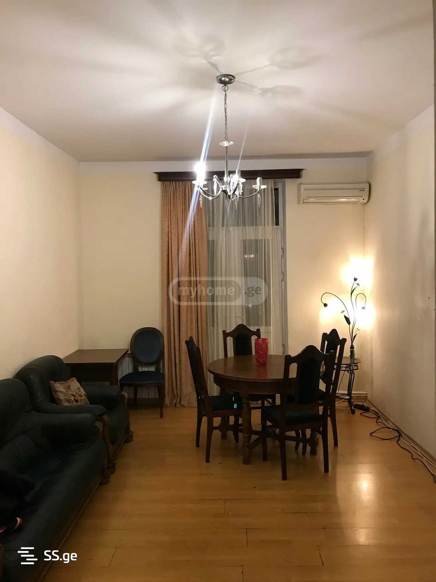 vaja pshavela I chikhi - 3 rooms