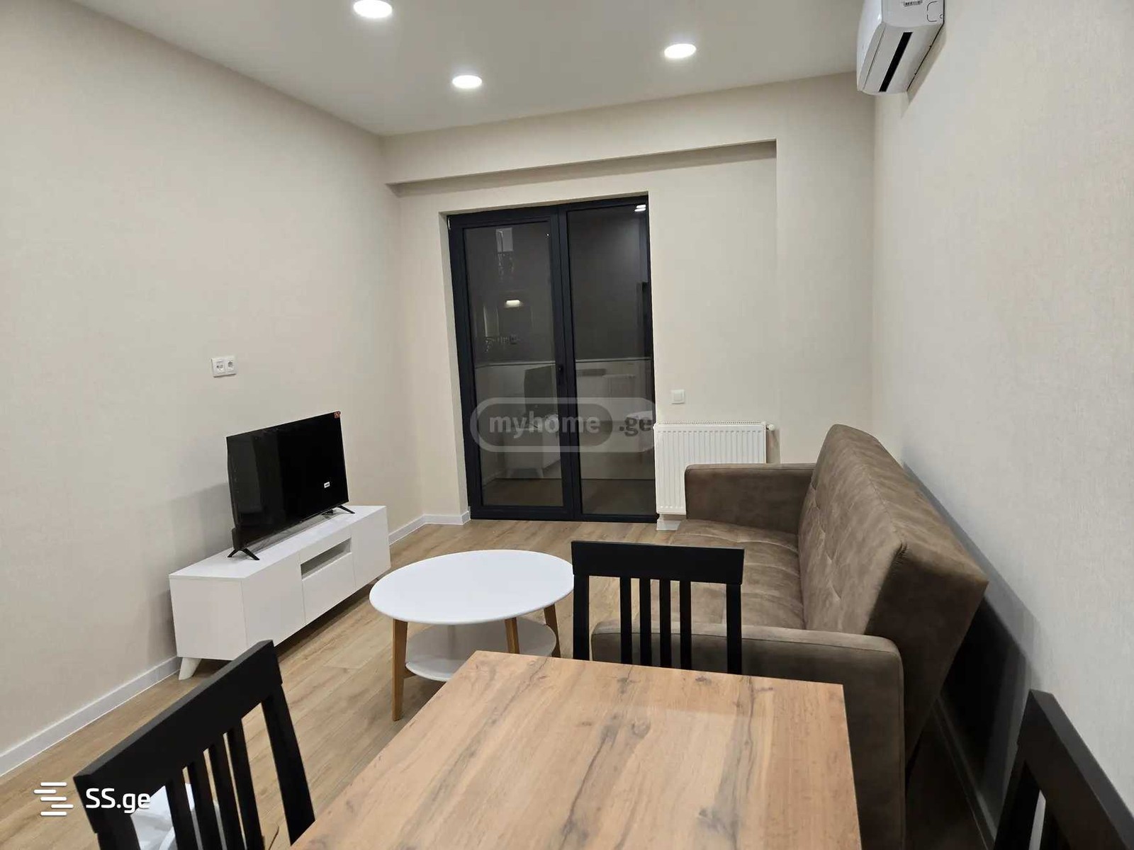 Marshal Archil Gelovani Ave. - 2 rooms