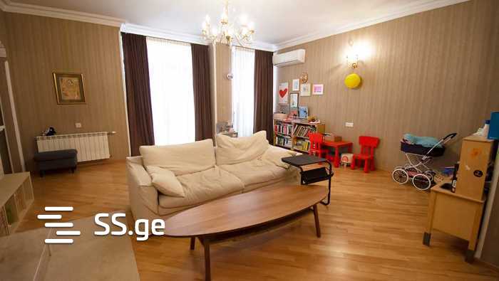 mckheta st. - 4 rooms