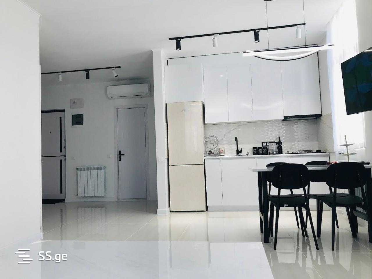 Airport road 25 - 3 rooms