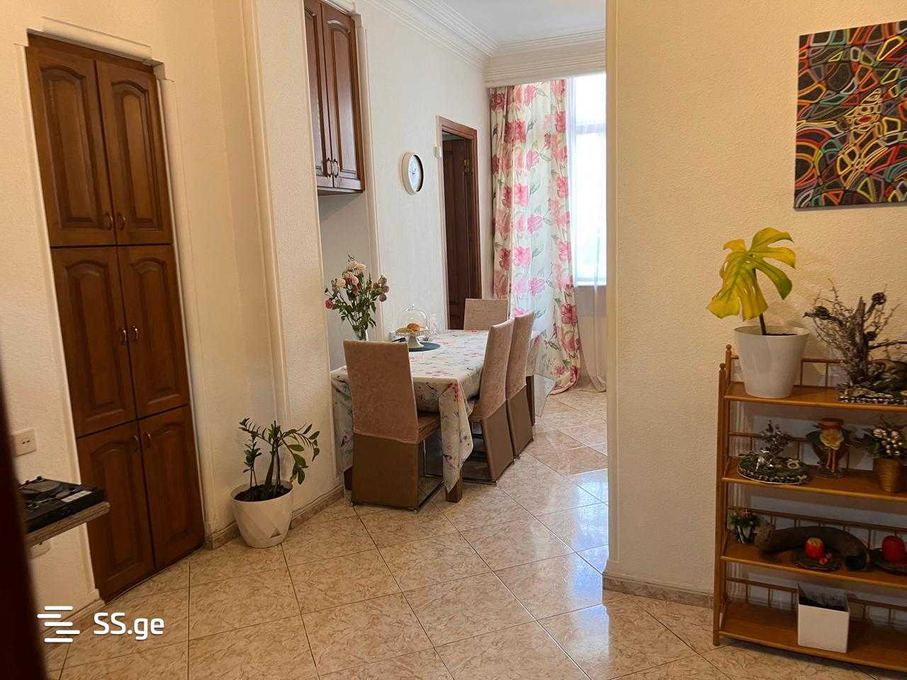 i. chavchavadze avenue - 6 rooms