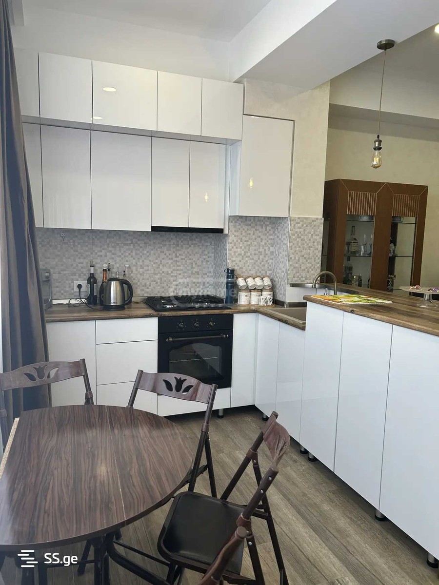 n. zhvania st. - 3 rooms