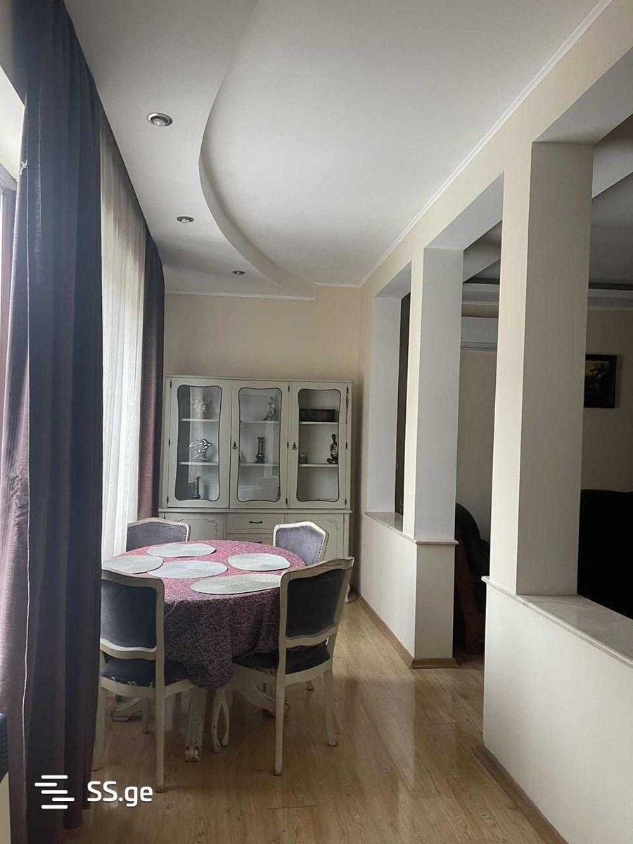 aleksi-meskhishvili st. 0 - 3 rooms