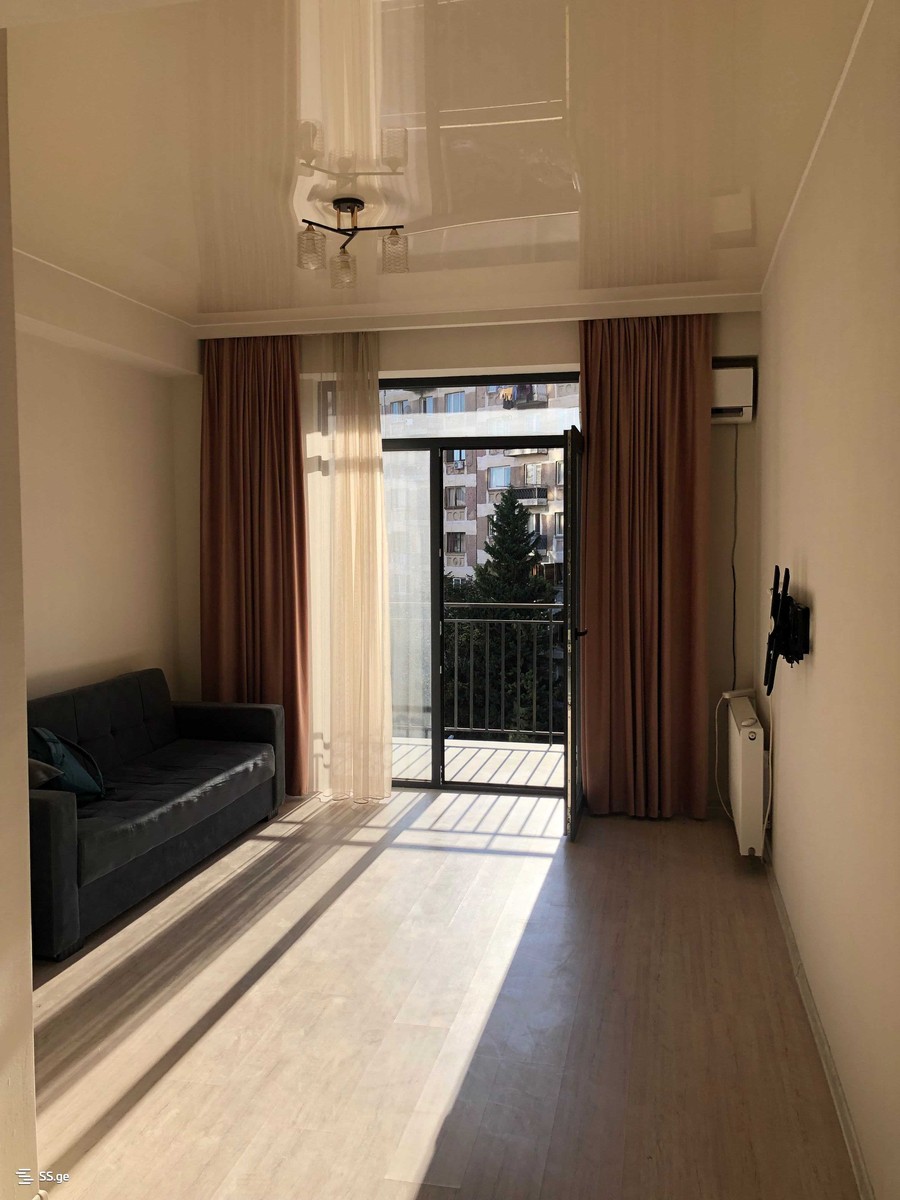 Mirian Mephe st. 75 - 3 rooms
