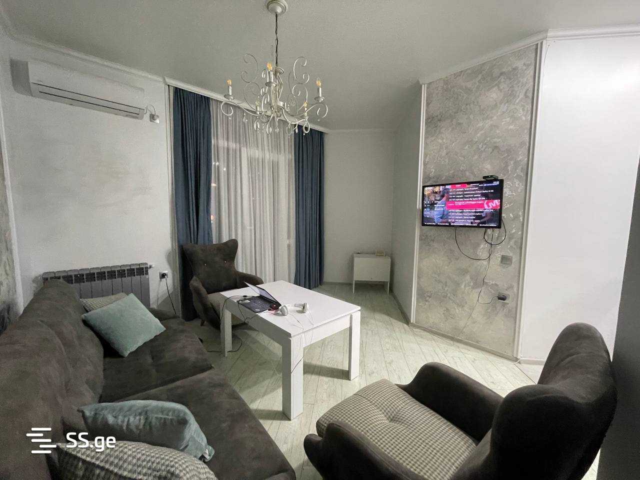 Sh. Inasaridze St. 13 - 3 rooms