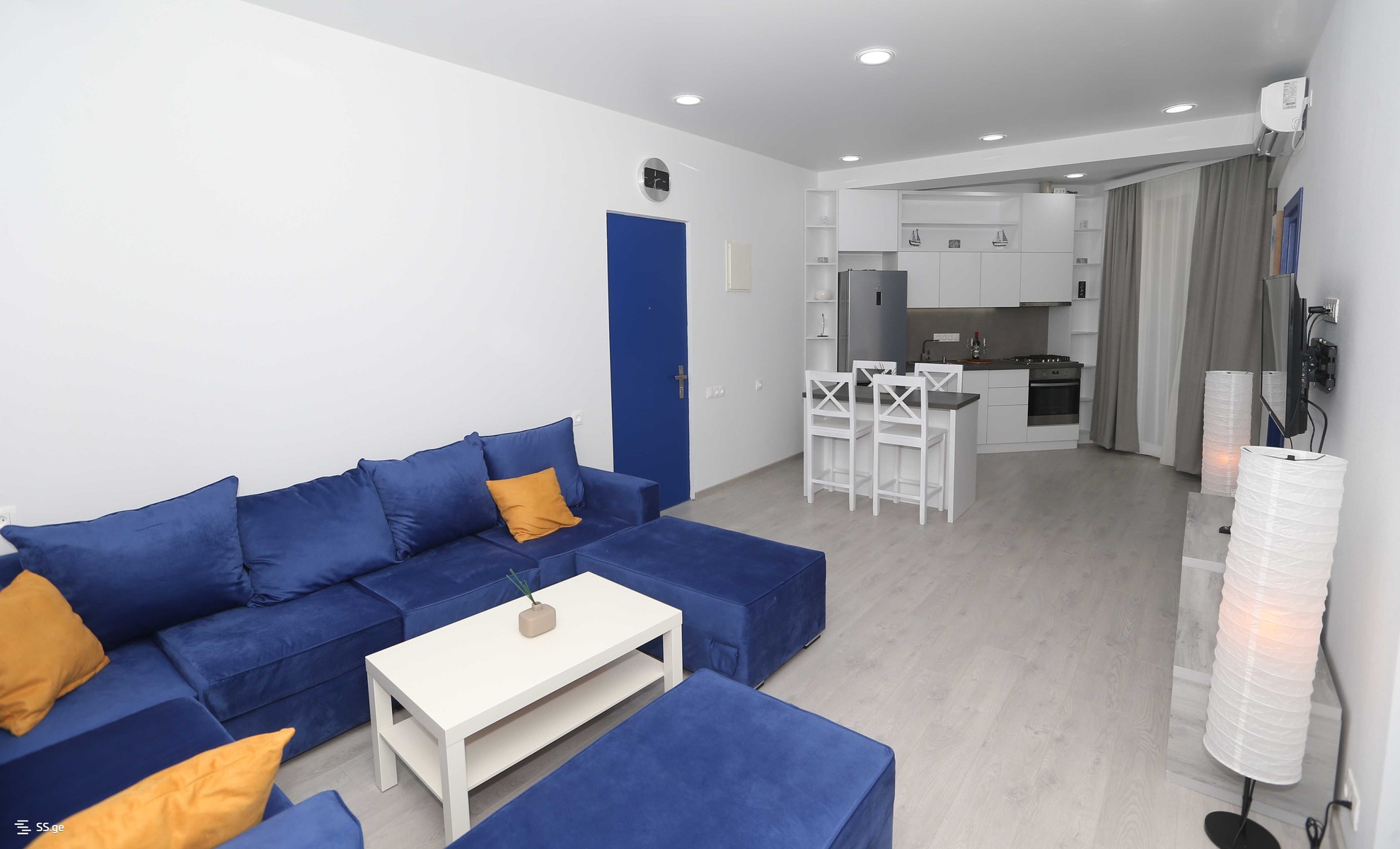 chovelidze st. 8 - 2 rooms