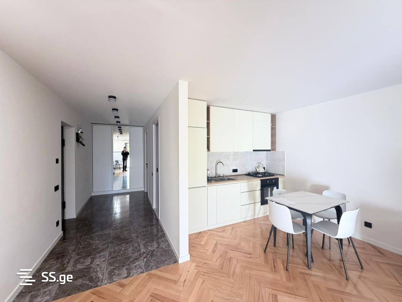 Tamarashvili st. (Saburtalo) 21 - 2 rooms