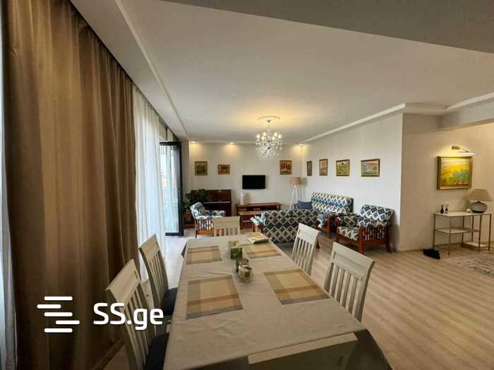 Lisi lake - 3 rooms