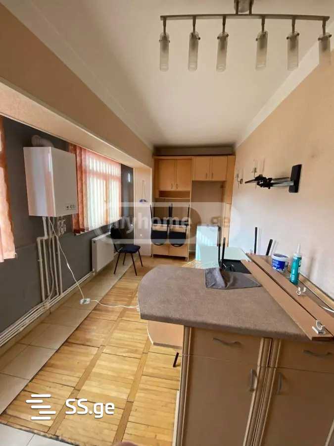Tamarashvili st. (Saburtalo) - 3 rooms