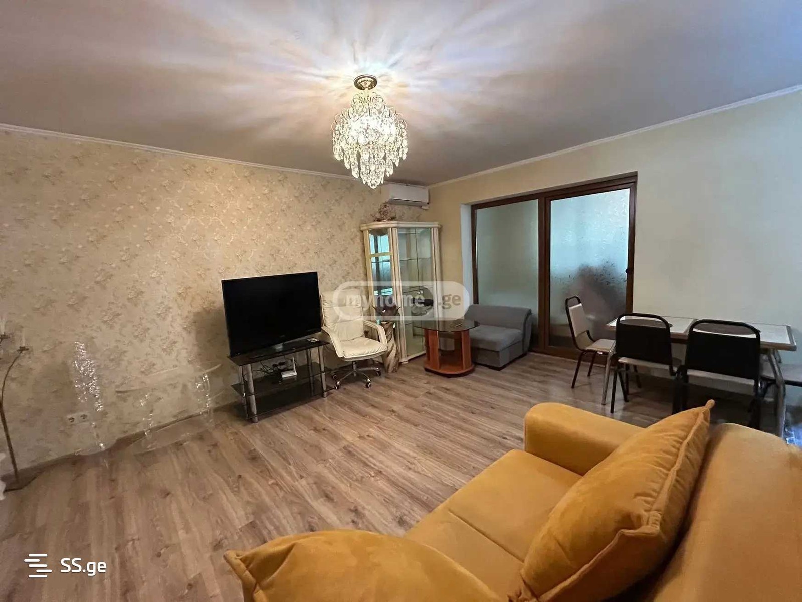 a.wereTlis avenue - 3 rooms