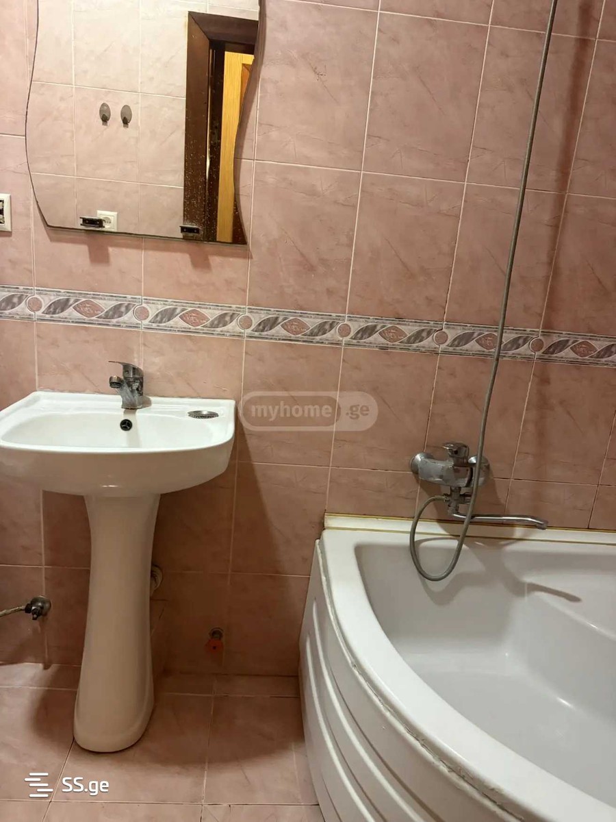 Rustavi - 1 rooms