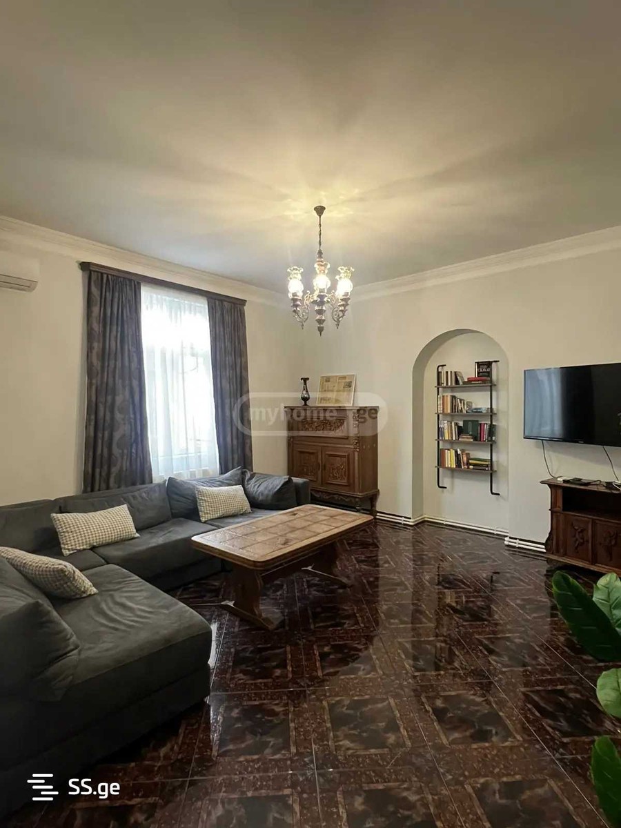 sairme st. 0 - 6 rooms