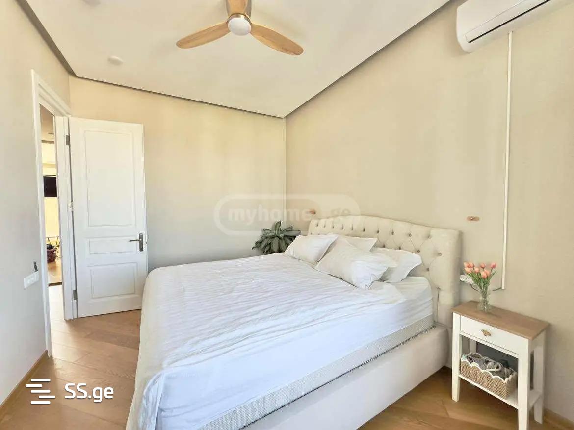 Oniashvili st. - 4 rooms