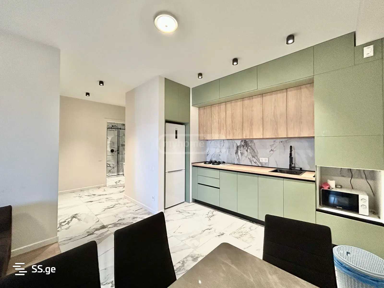 Marshal Archil Gelovani Ave. 1 - 3 rooms