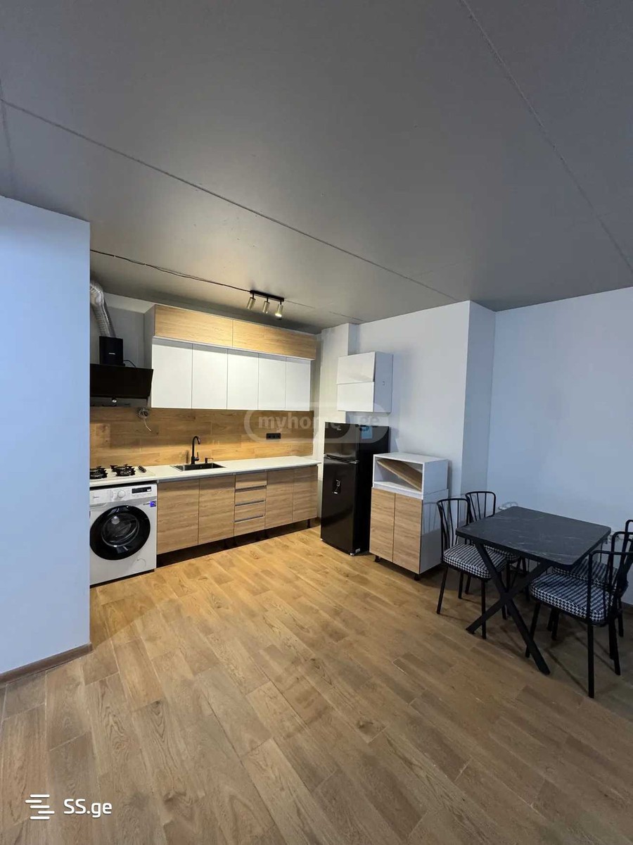 Archil Mephe st. - 3 rooms