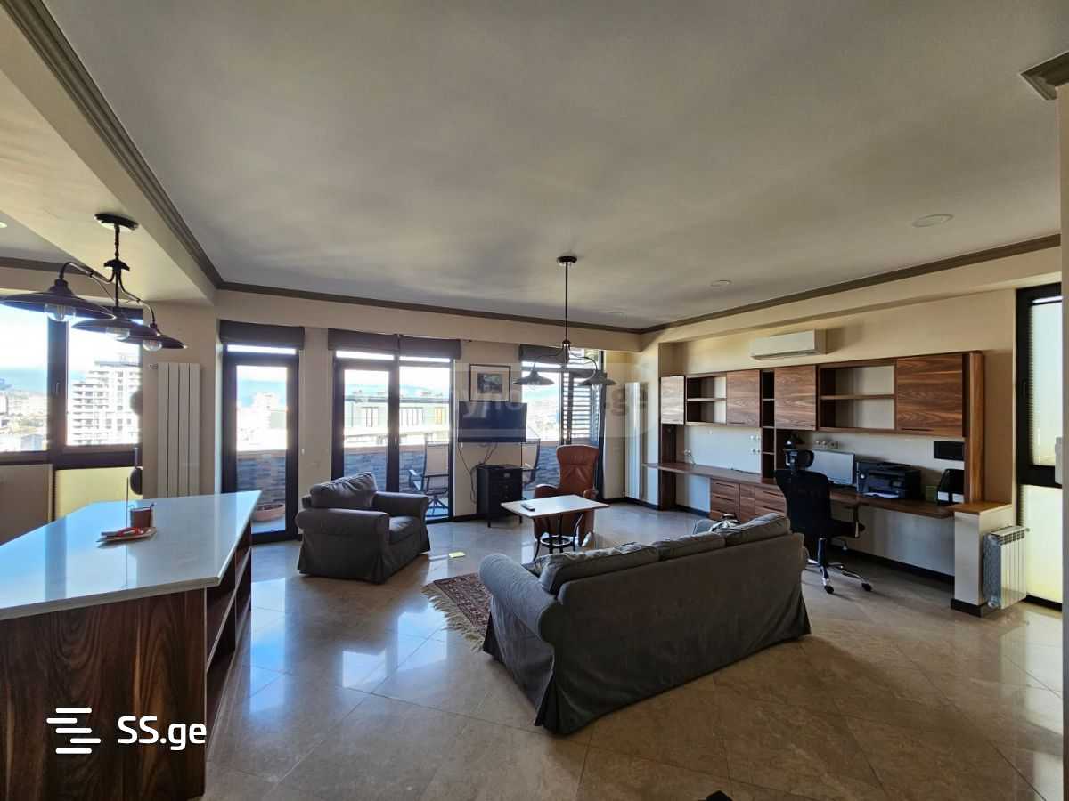 mckheta st. - 3 rooms