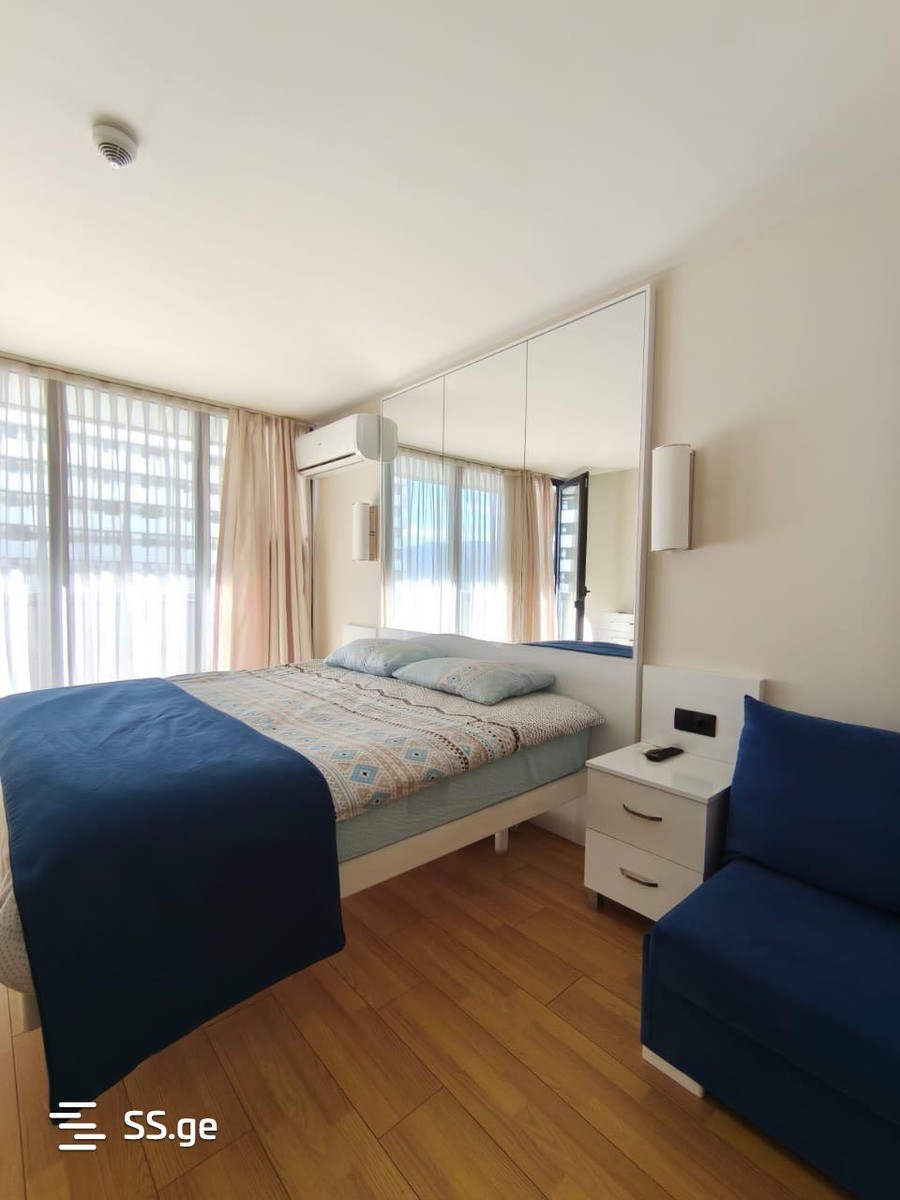 Khimshiashvili st. 7b - 1 rooms