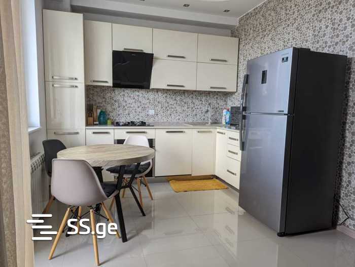 panaskerteli st. - 3 rooms