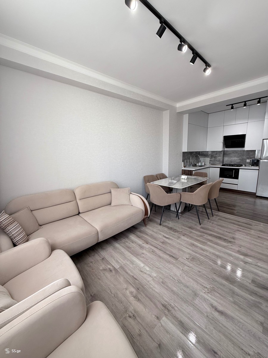 17 Shindiseli gmiri st. - 2 rooms