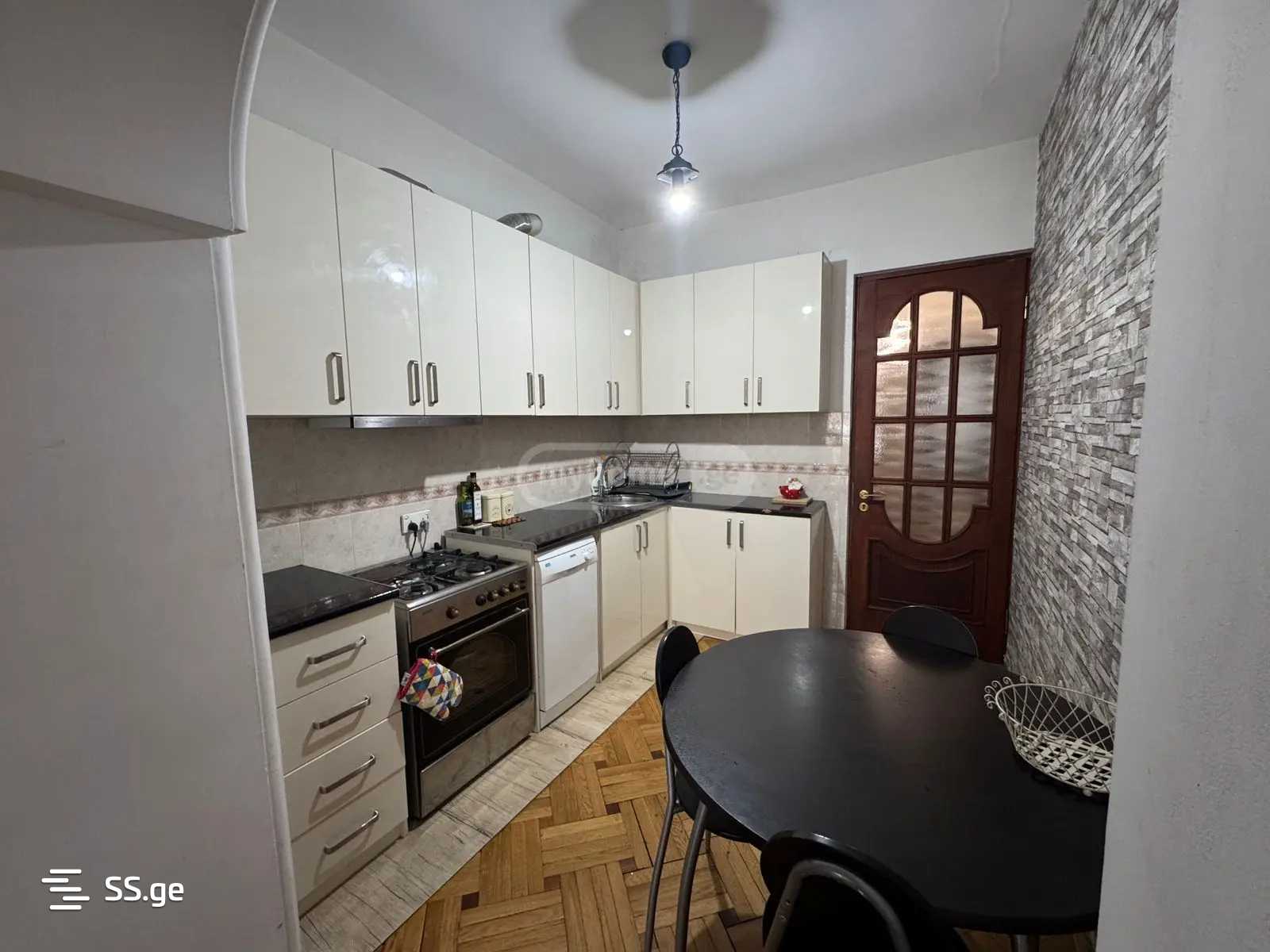 Kazbegi avenue - 3 rooms