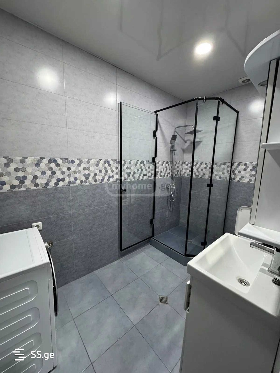 Marshal Archil Gelovani Ave. - 3 rooms