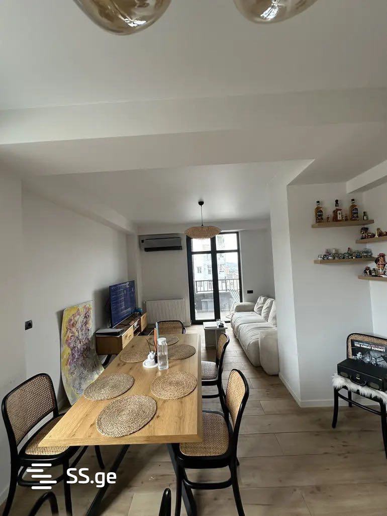 mindeli st. 11 - 2 rooms