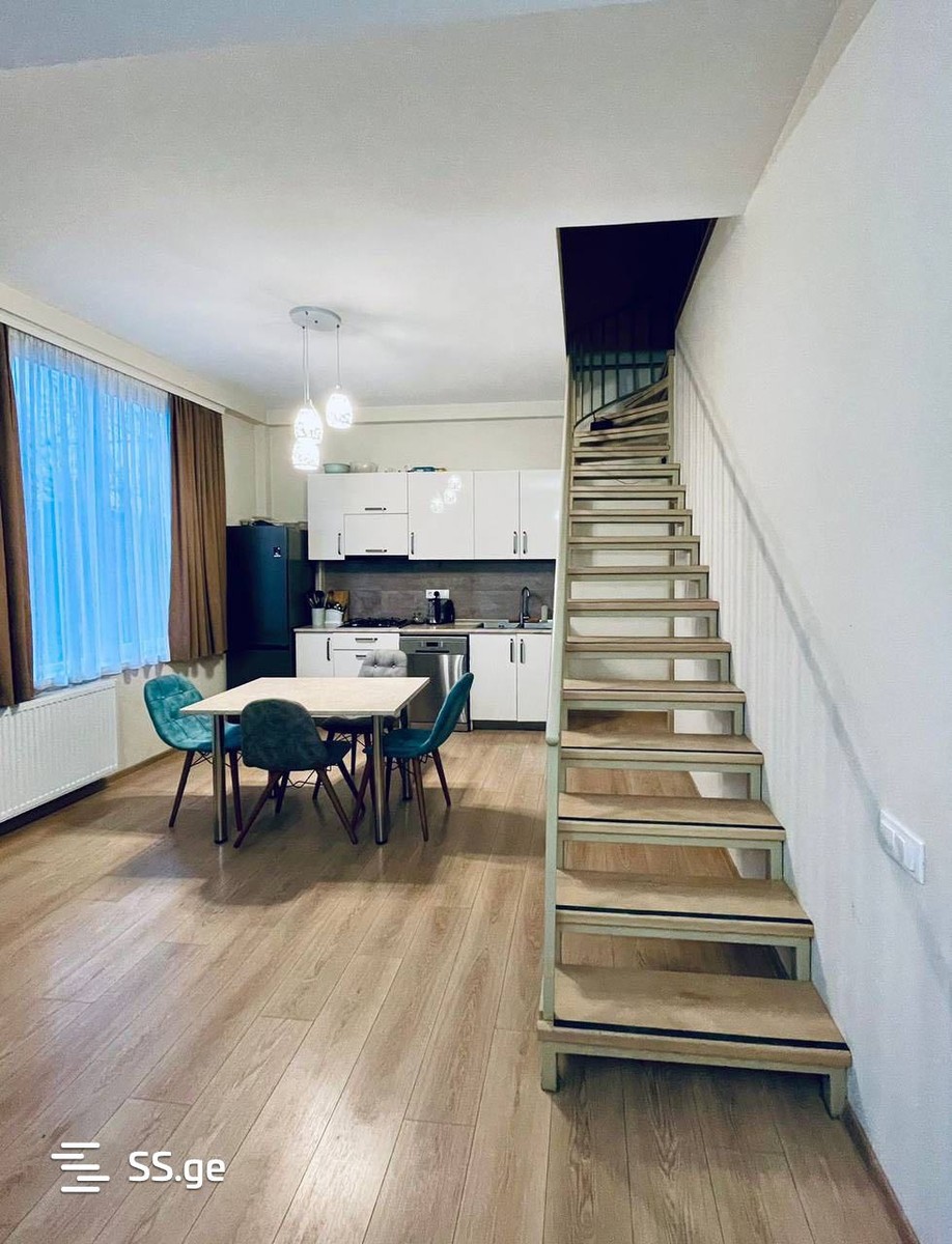 gutani st. 24 - 4 rooms