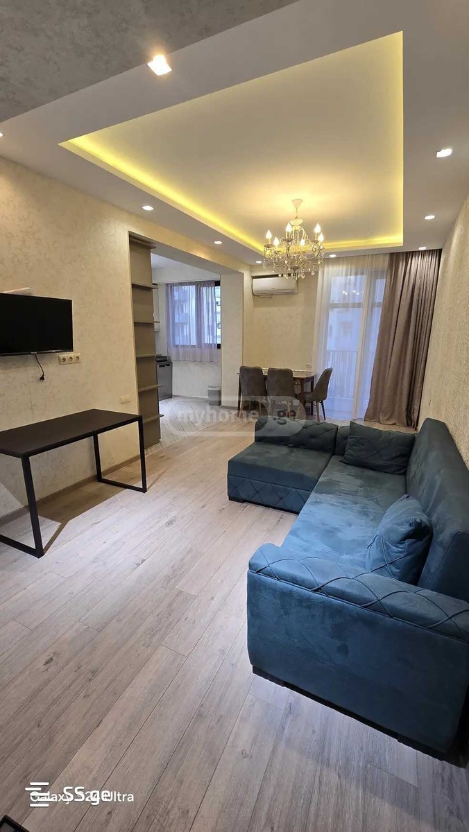 mindeli st. 0 - 3 rooms