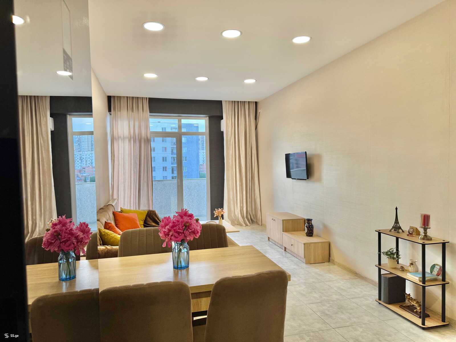 Квартира giorgi brtskinvale st.