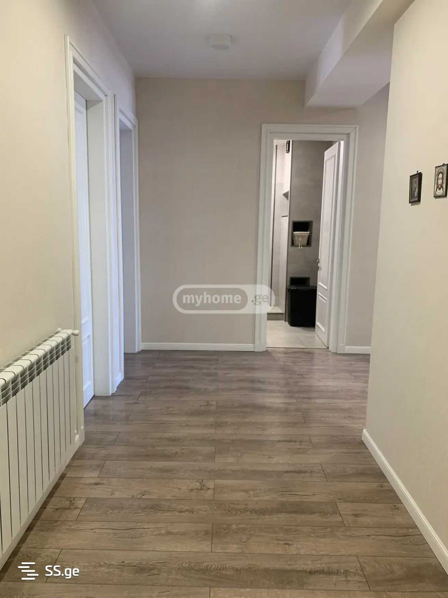 Tsakhvebi st. 10 - 4 rooms
