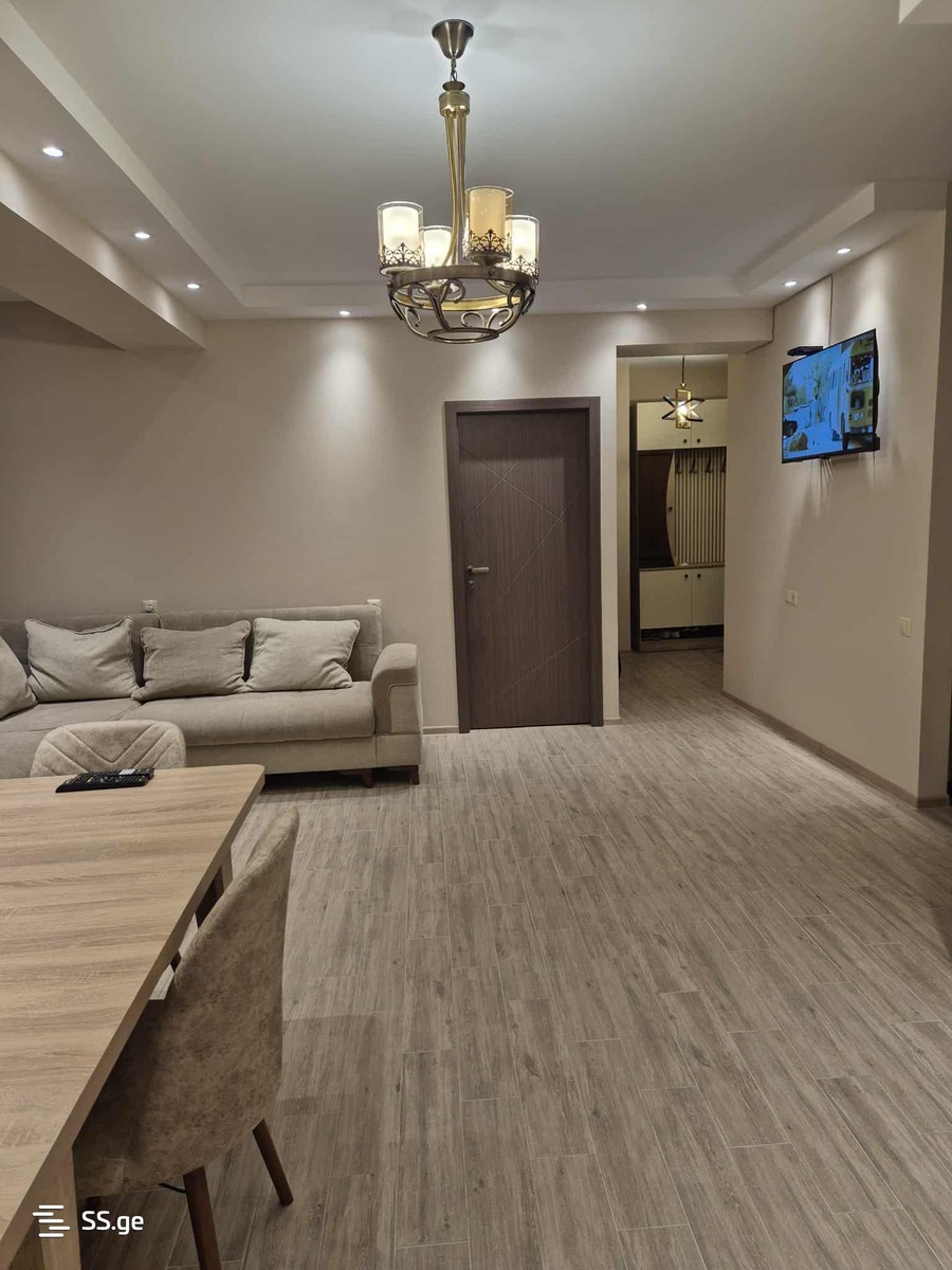 kindzmarauli st. - 3 rooms