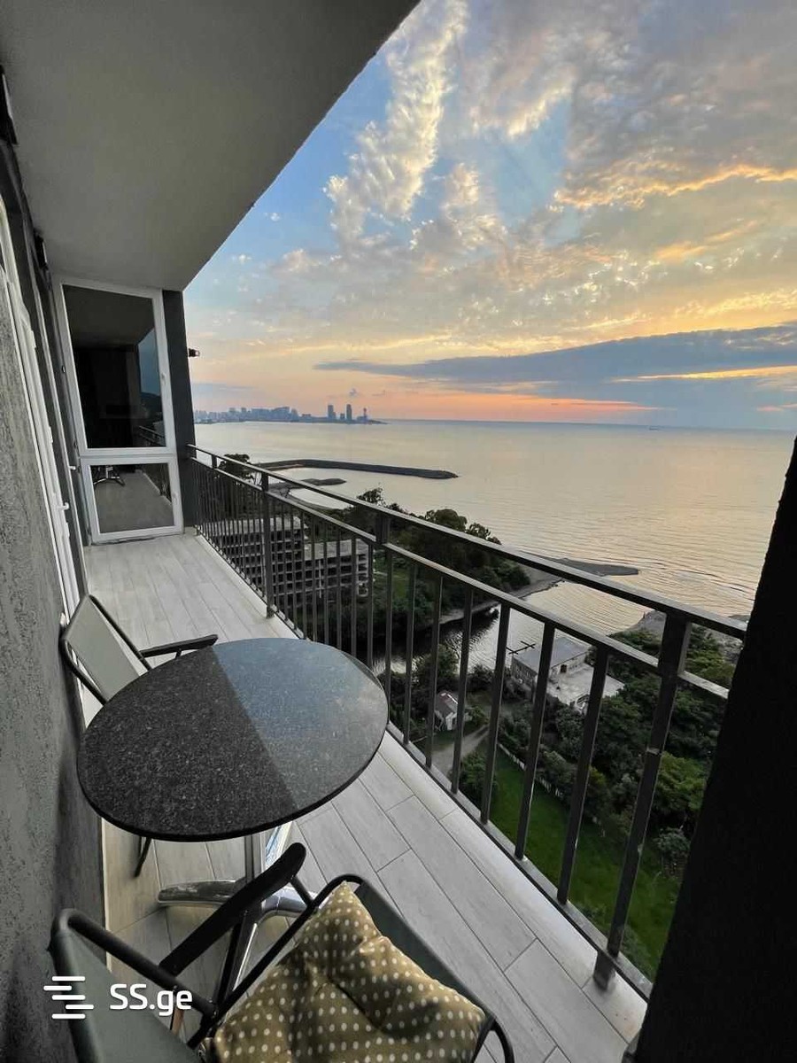 Tamar Mepe Avenue 1 - 2 rooms