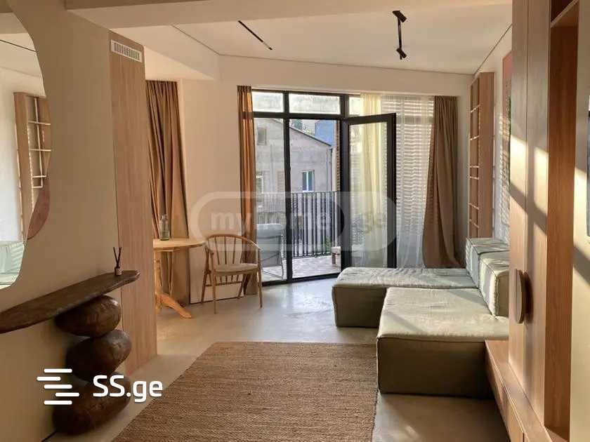 Avto Varazi st. 0 - 3 rooms