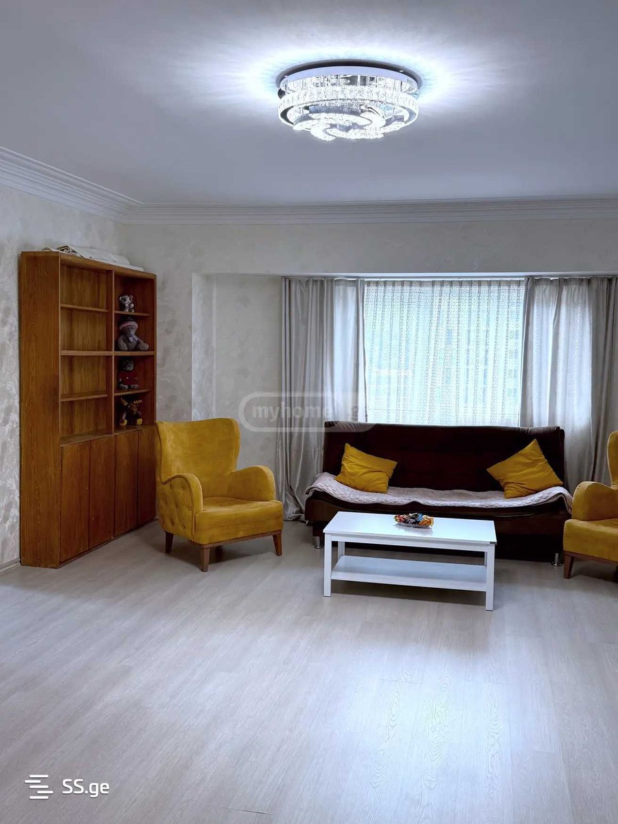 Block V - Digomi massive - 4 rooms